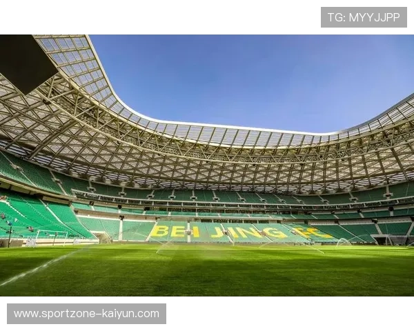 中超联赛迎来场馆升级潮 多座专业足球场焕新启用 中超联赛迎来场馆升级潮 多座专业足球场焕新启用