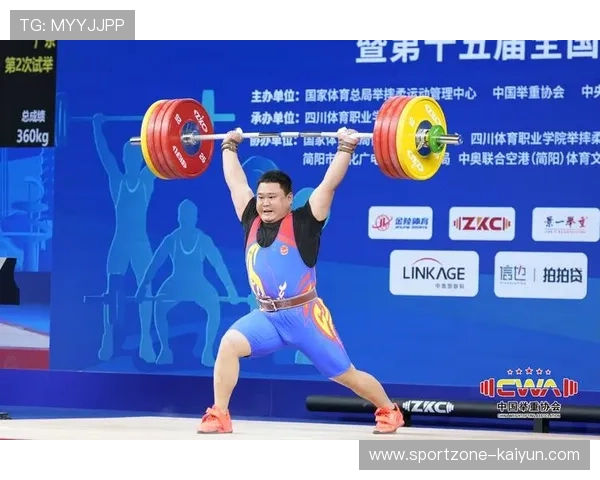 举重人才流动机制完善,地方队向国家队输送多名潜力选手 举重人才流动机制完善,地方队向国家队输送多名潜力选手